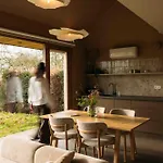 Buitenhoudt 3* Vinkel