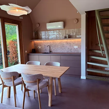 Buitenhoudt 3* Vinkel