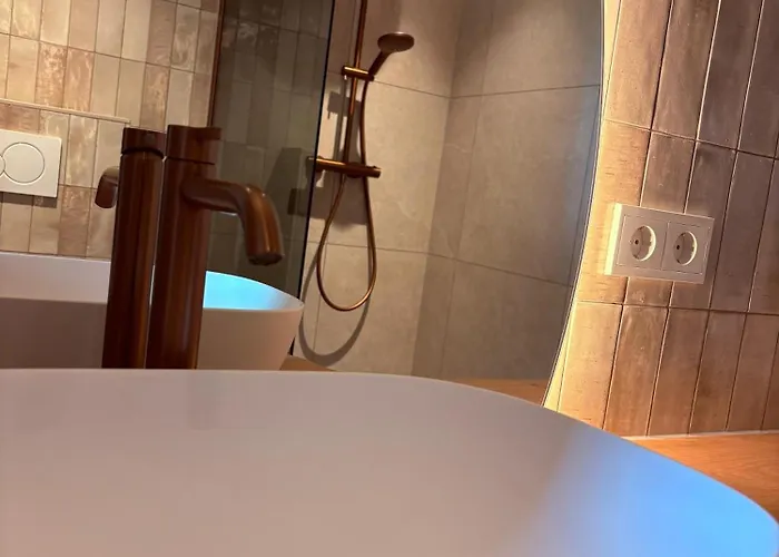 Buitenhoudt Oda ve Kahvaltı 3*